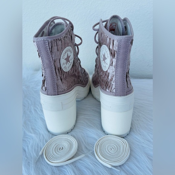 NIB! Chuck 70 De Luxe Satin Heel in
Chaotic Neutral / Egret Women’s US Size 7.5 - Picture 10 of 16